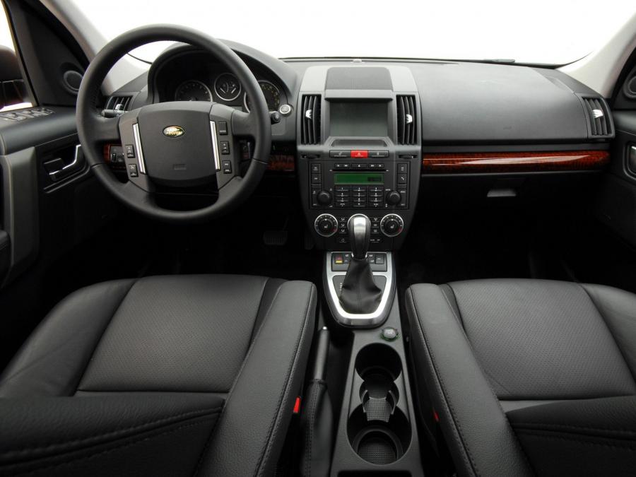  Land Rover LR2 2008 года  (фото 2 из 6)